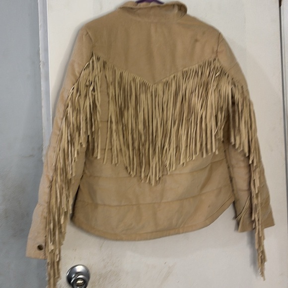 Fringe jacket - Picture 3 of 3